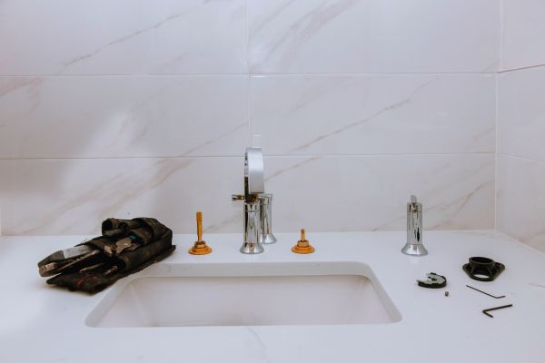 Porcelain Sink Installation in Maricopa