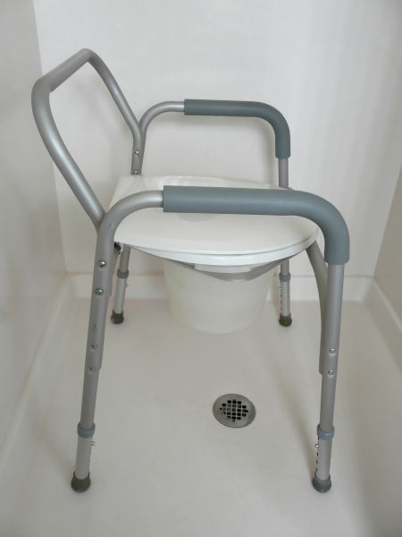 Commode Installation in Maricopa